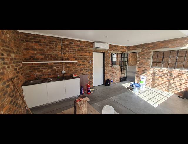 353M² WAREHOUSE TO LET IN BENONI SOUTH